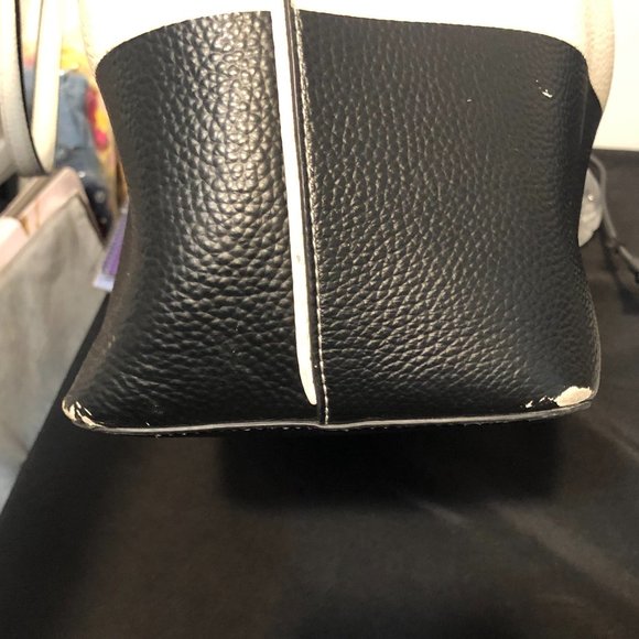 Tory Burch Perry Colorblock Tote - Picture 11 of 13